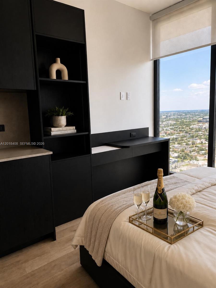 Property photo # 6