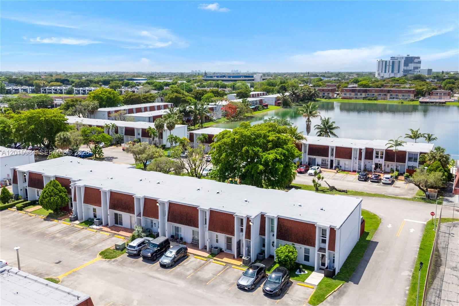 Homes for sale in Miami, FL | 606 107th Ave, Miami, FL 33172 | Houzeo