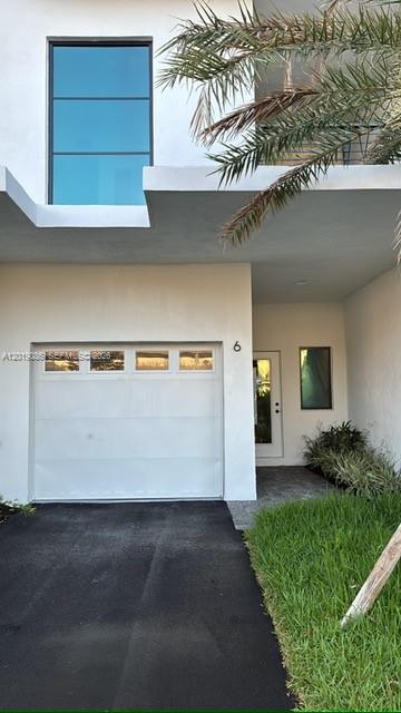 Hollywood Little Ranches 1
