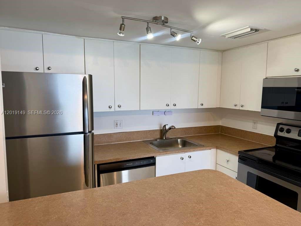 Property photo # 5