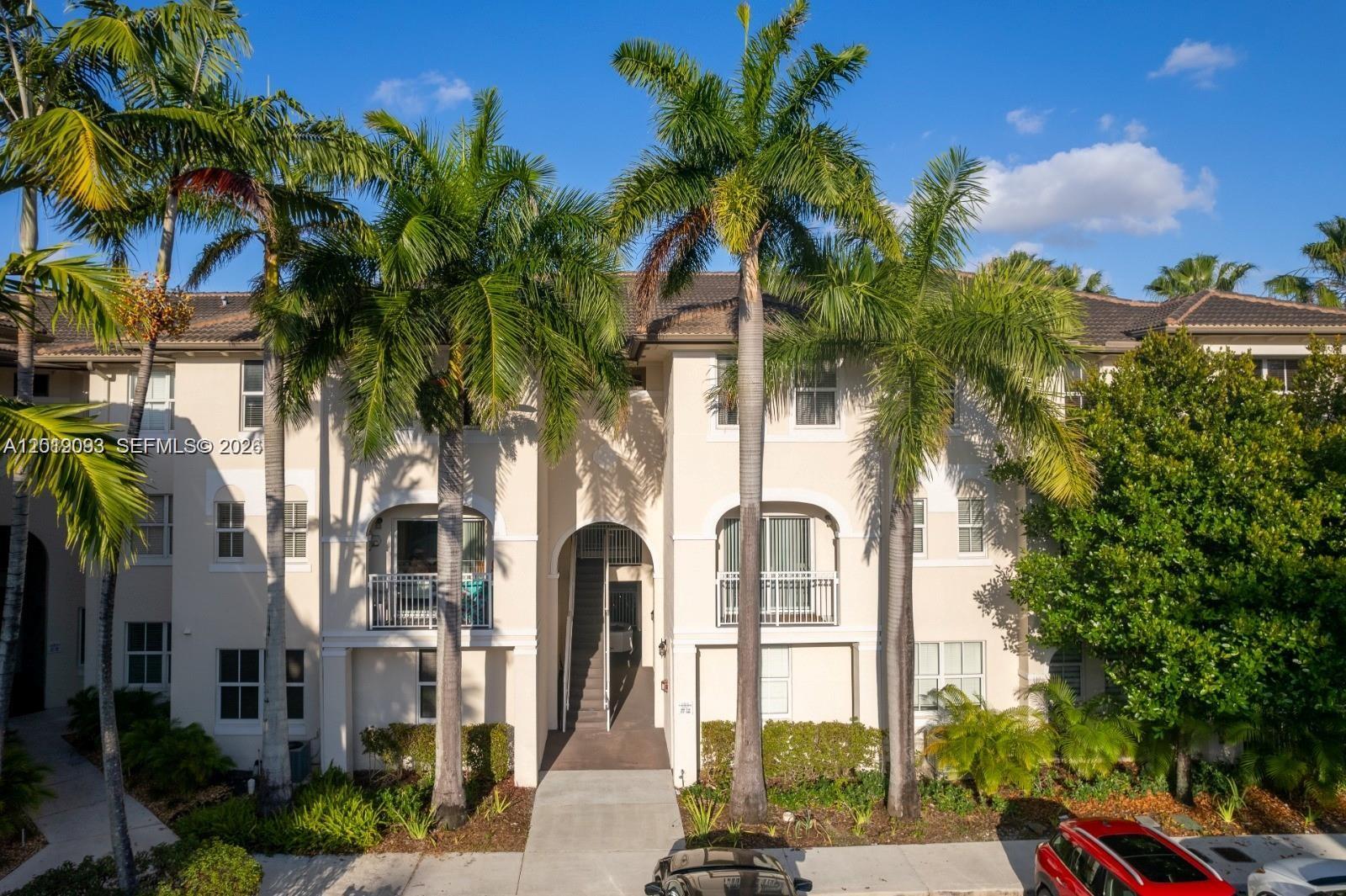 St Mortiz At Doral Condo