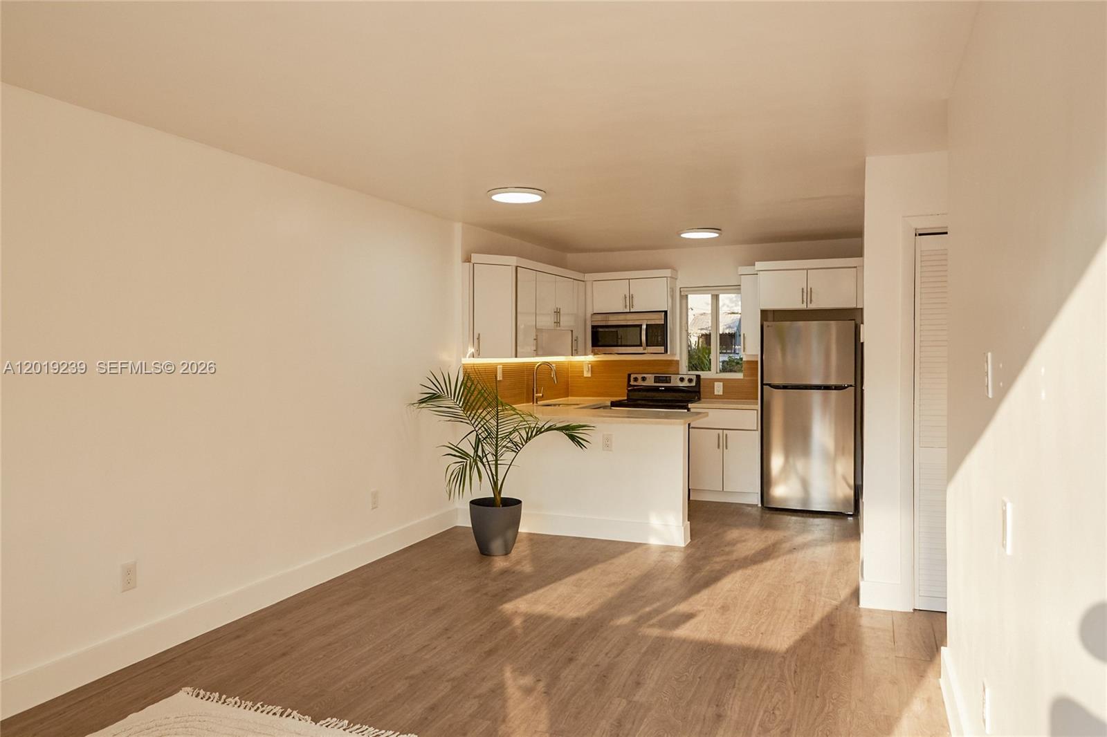 Property photo # 4