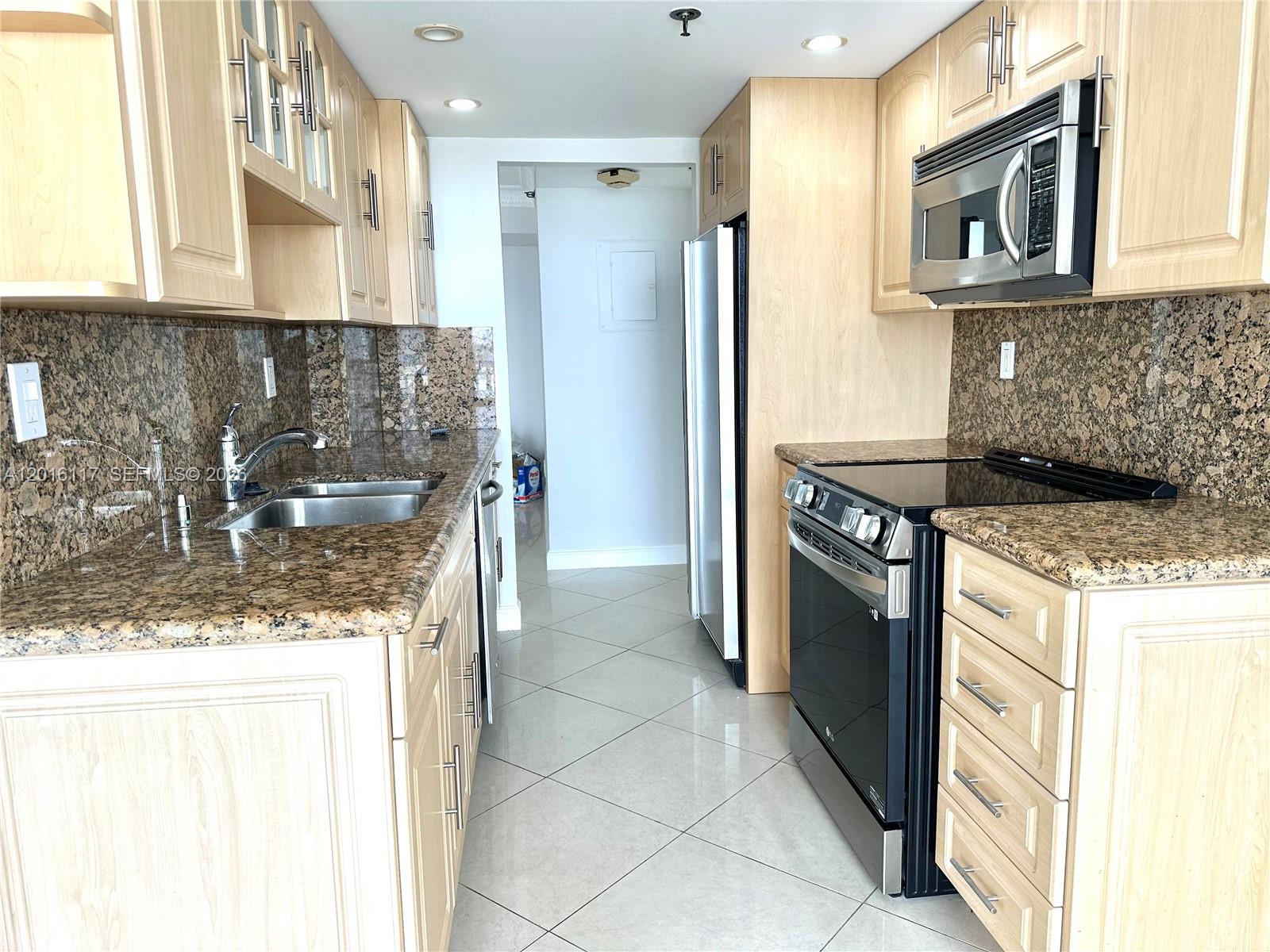 Property photo # 4