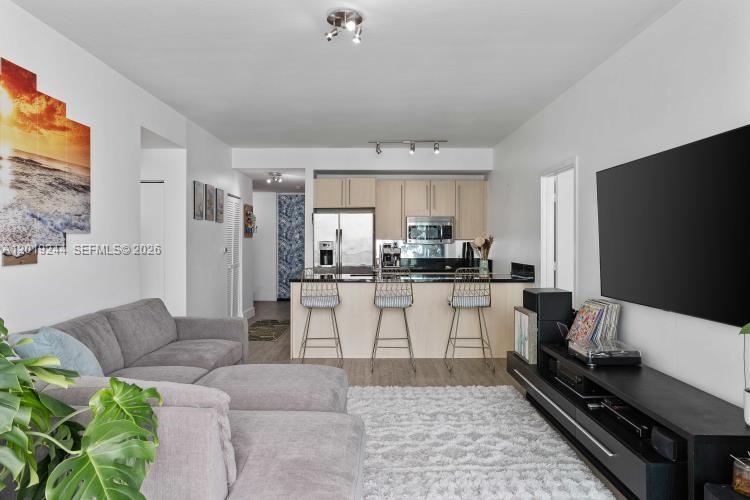 Property photo # 4