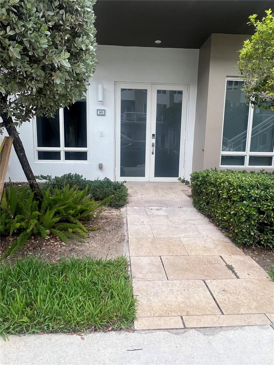 Property photo # 0