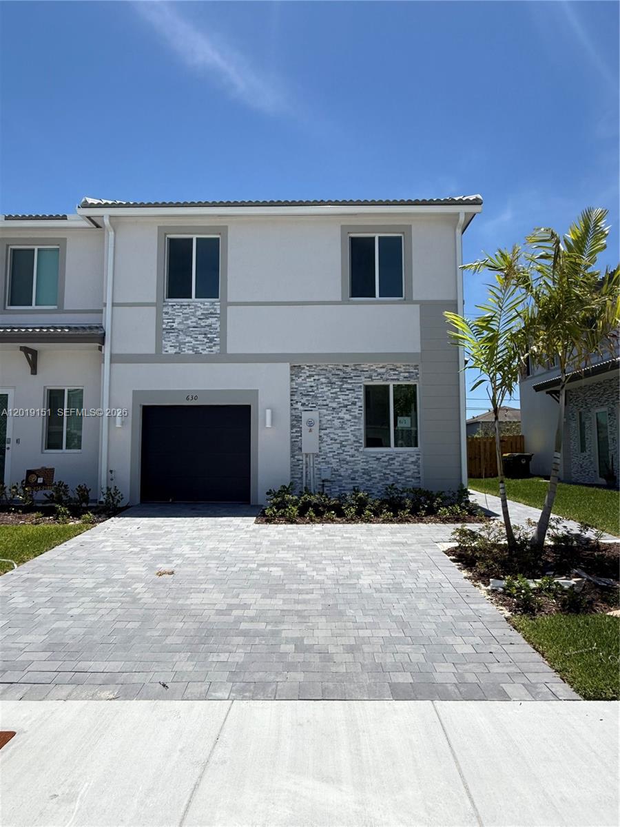Property photo # 0