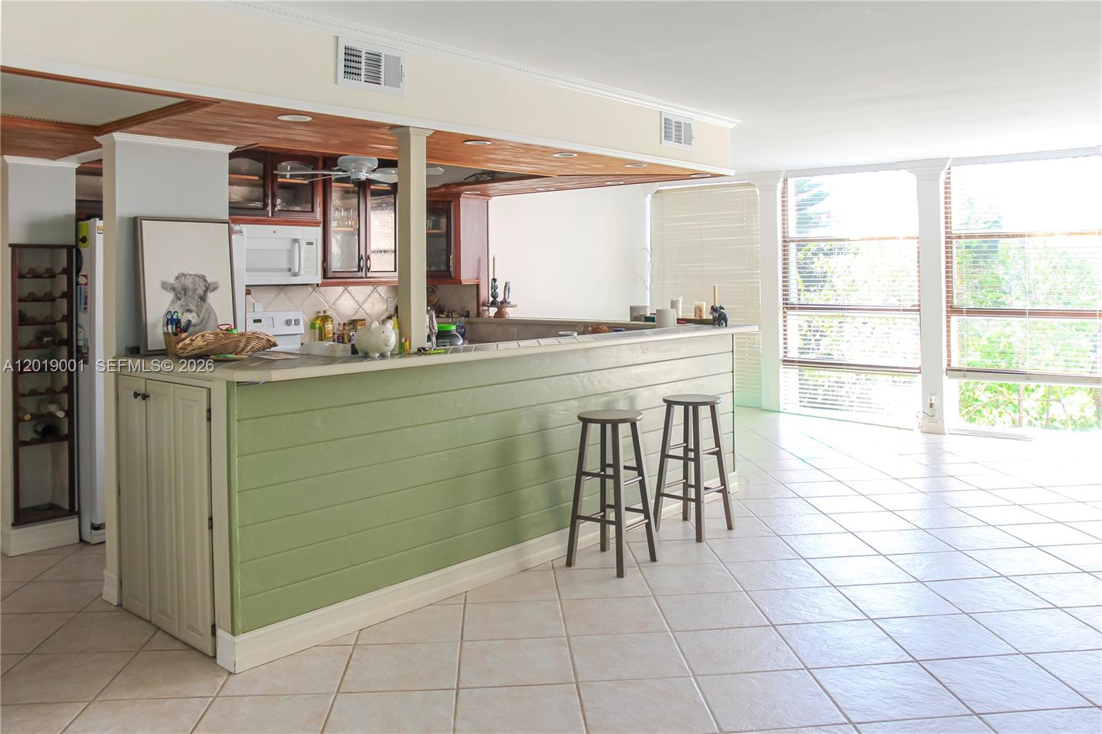 Property photo # 6