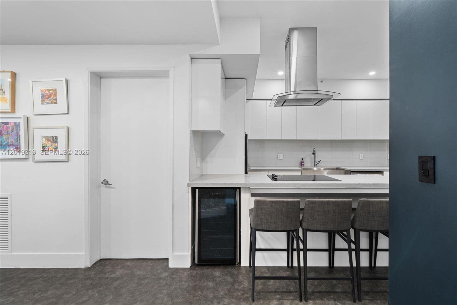 Property photo # 8