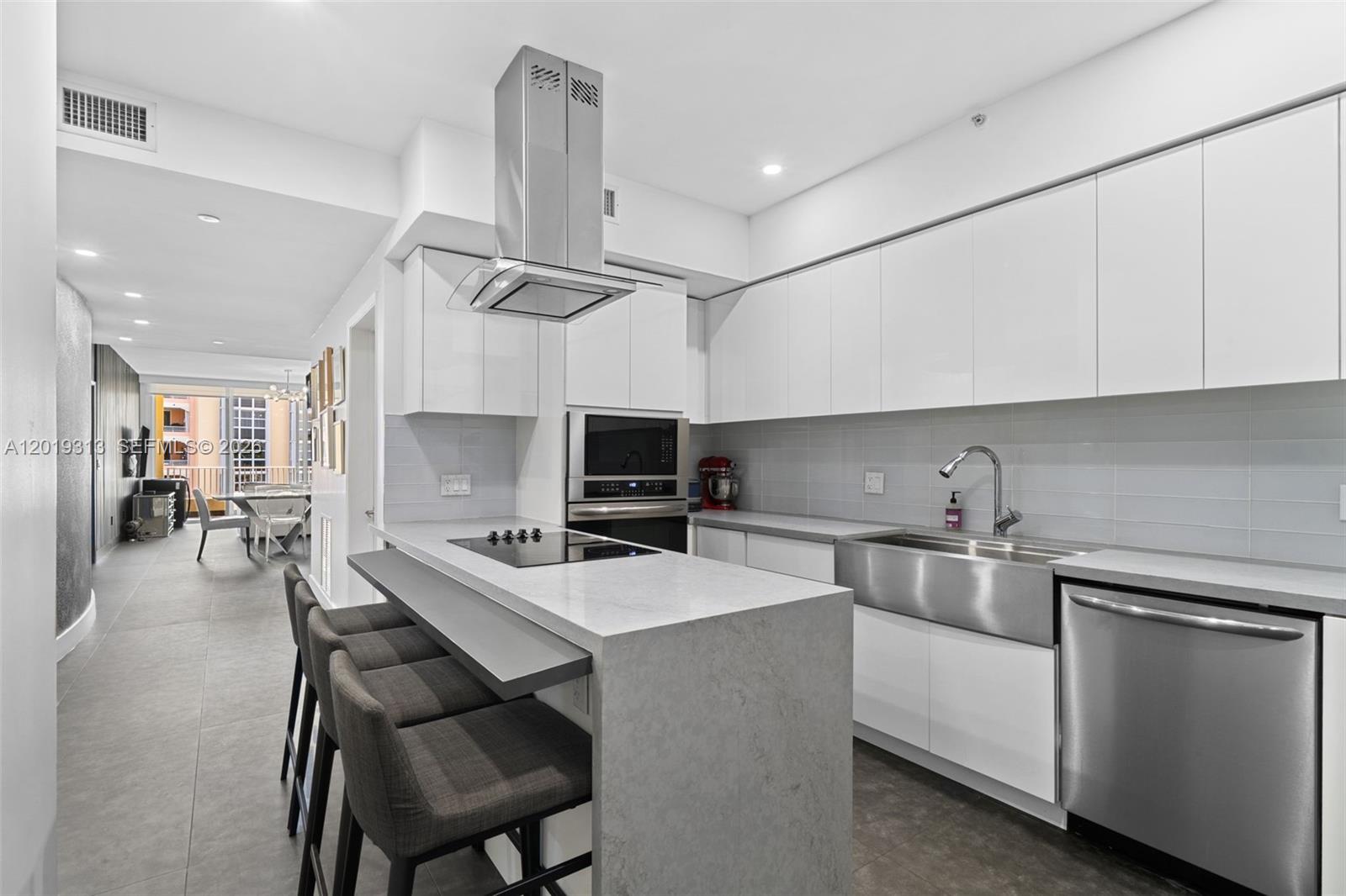 Property photo # 3