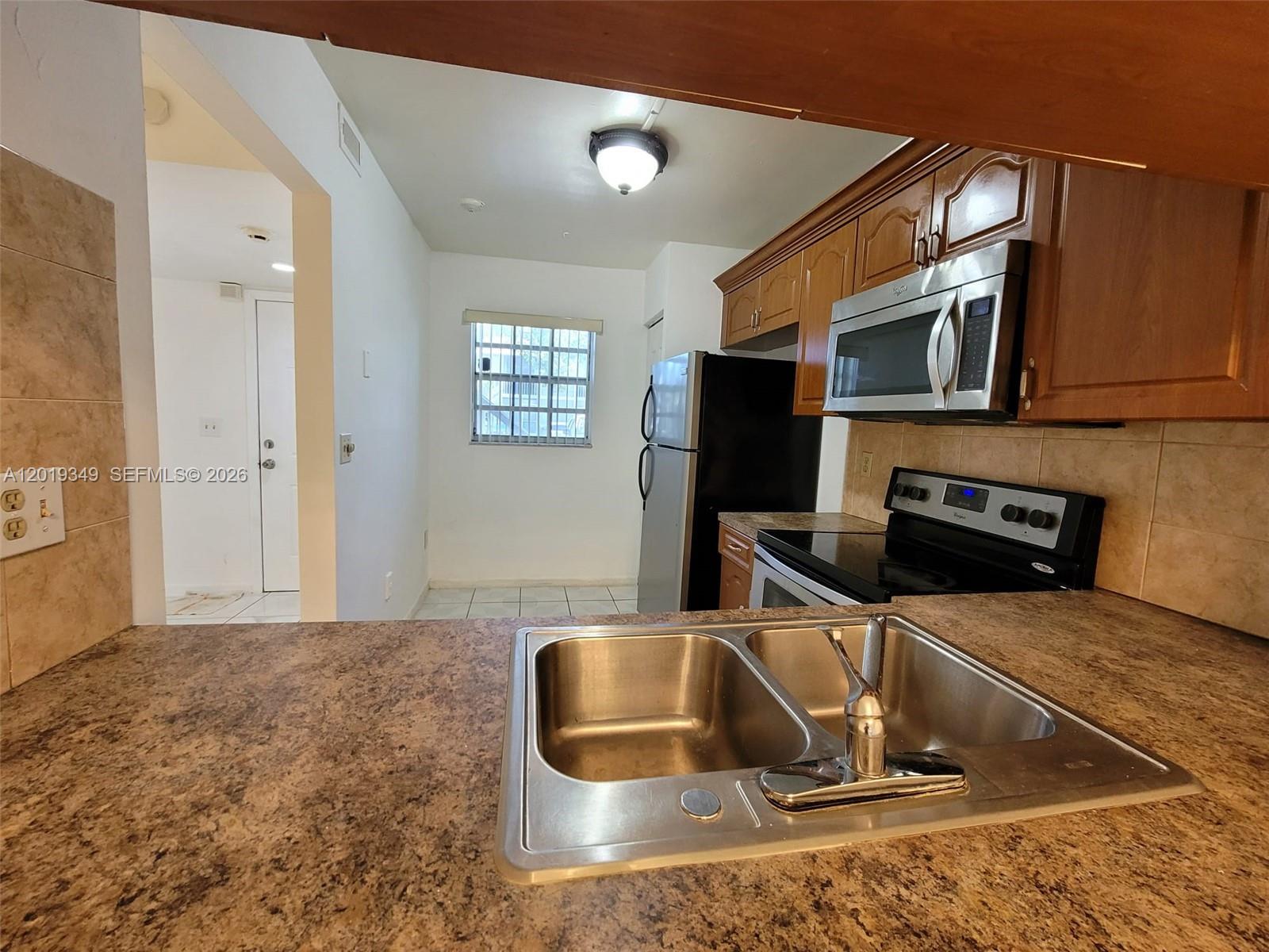Property photo # 4