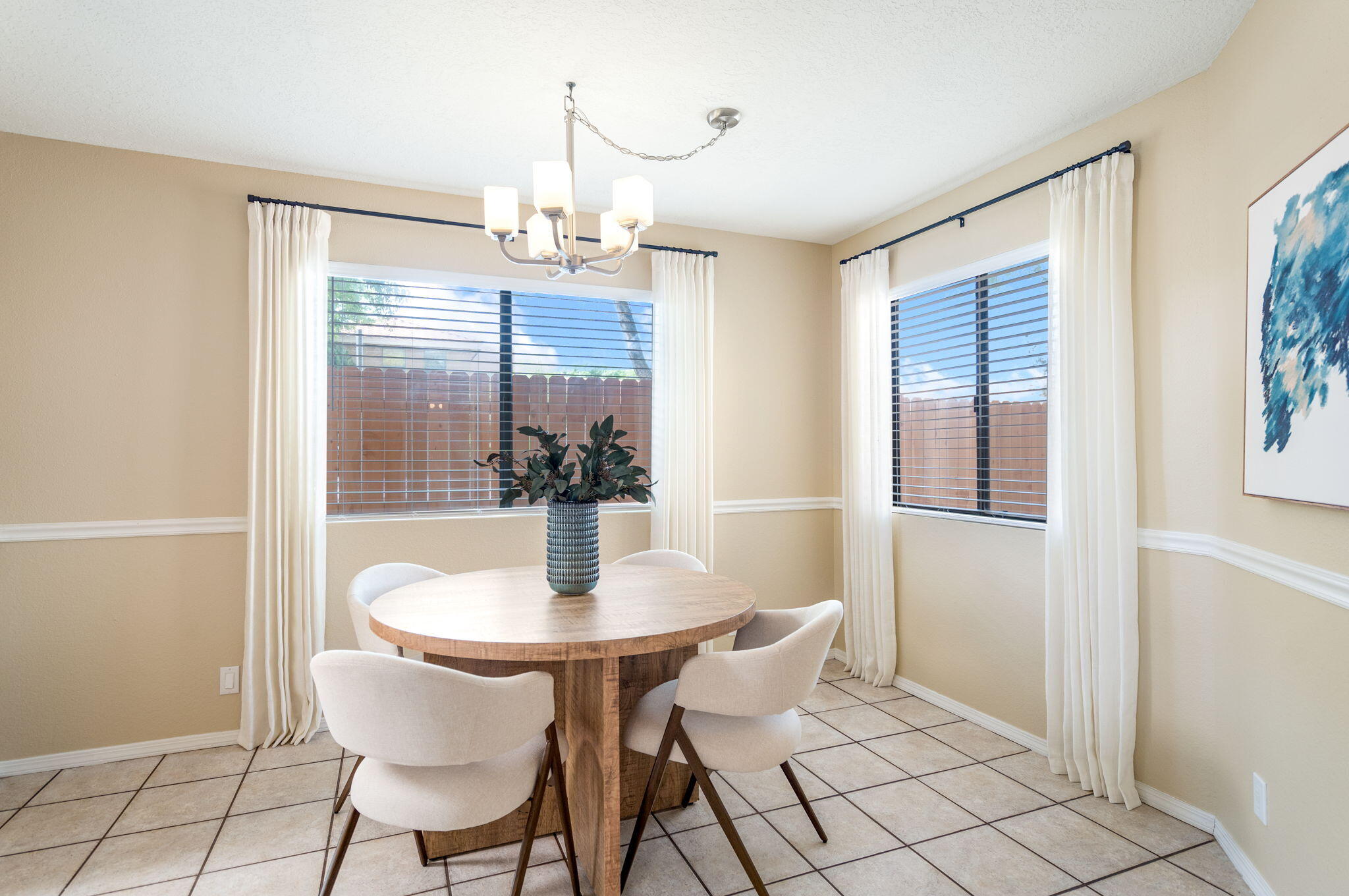 Photo 4 of Townhouse for sale at 7904 Blue Jay Ln NE, Albuquerque, NM 87109 | MLS# 1103565 | Listing updated on 2026-09-13