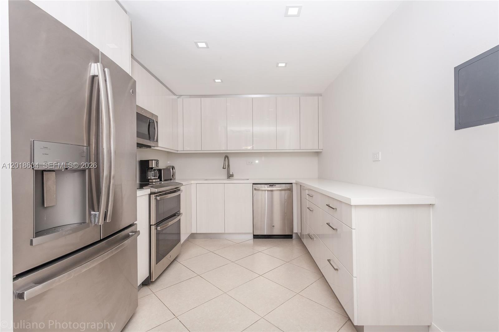 Property photo # 2