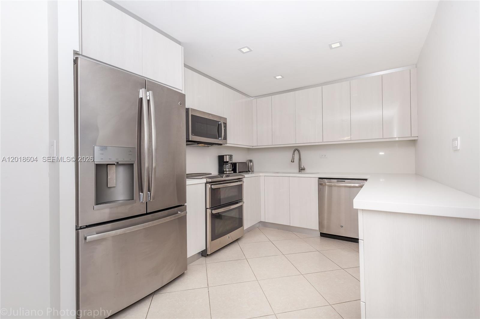 Property photo # 4