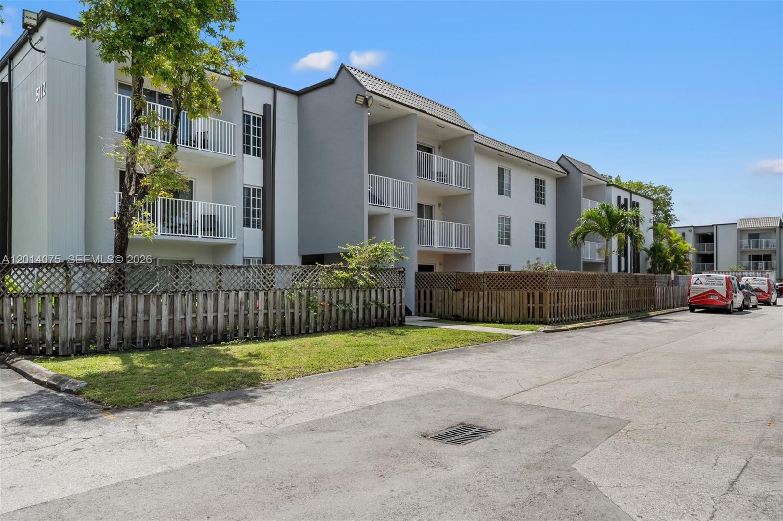 Doral Gardens II Condo