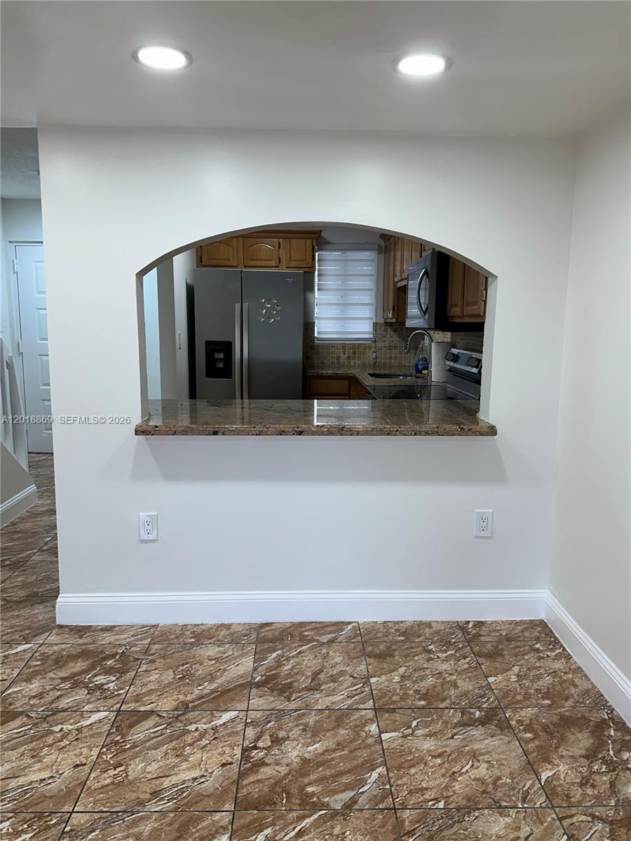 Property photo # 6