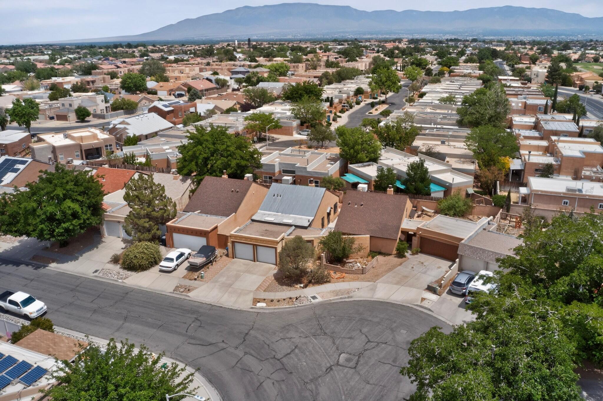 Homes for sale in Albuquerque, NM | 4004 67th St Nw, Albuquerque, NM 87120 | MLS# 1103572