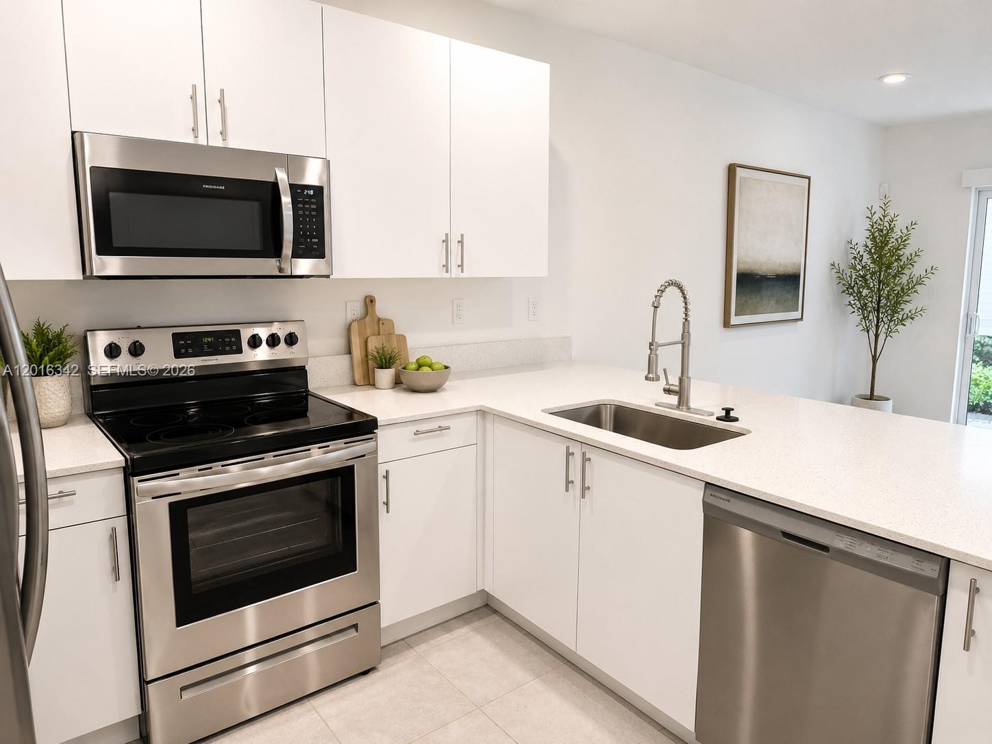 Property photo # 8