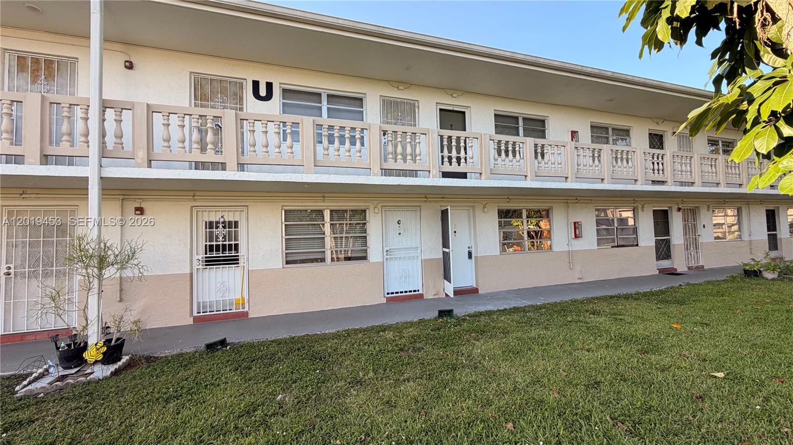 Ro-Mont South Green Condo