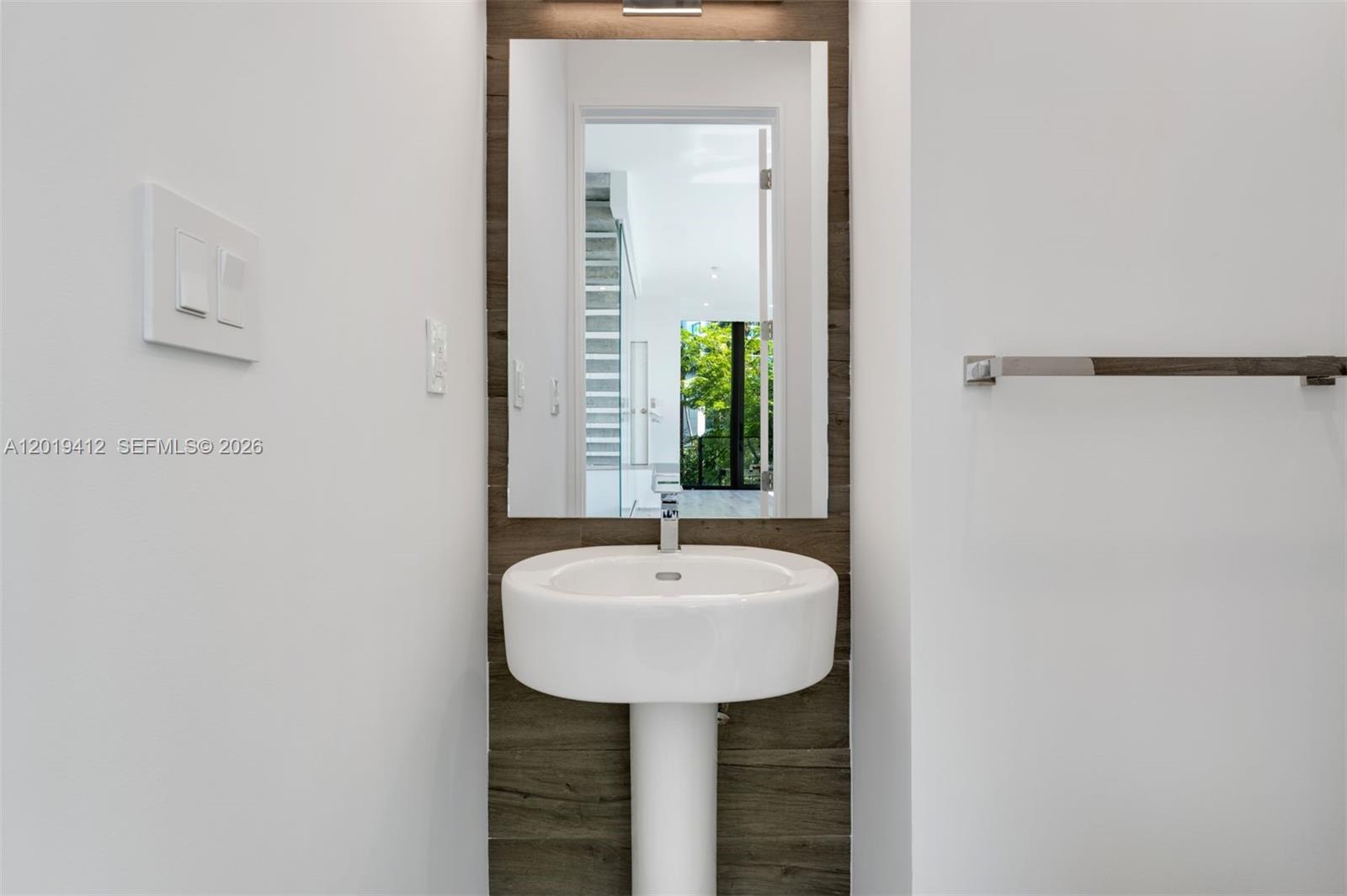 Property photo # 8
