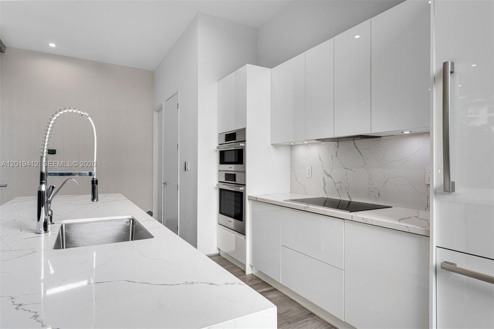 Property photo # 6