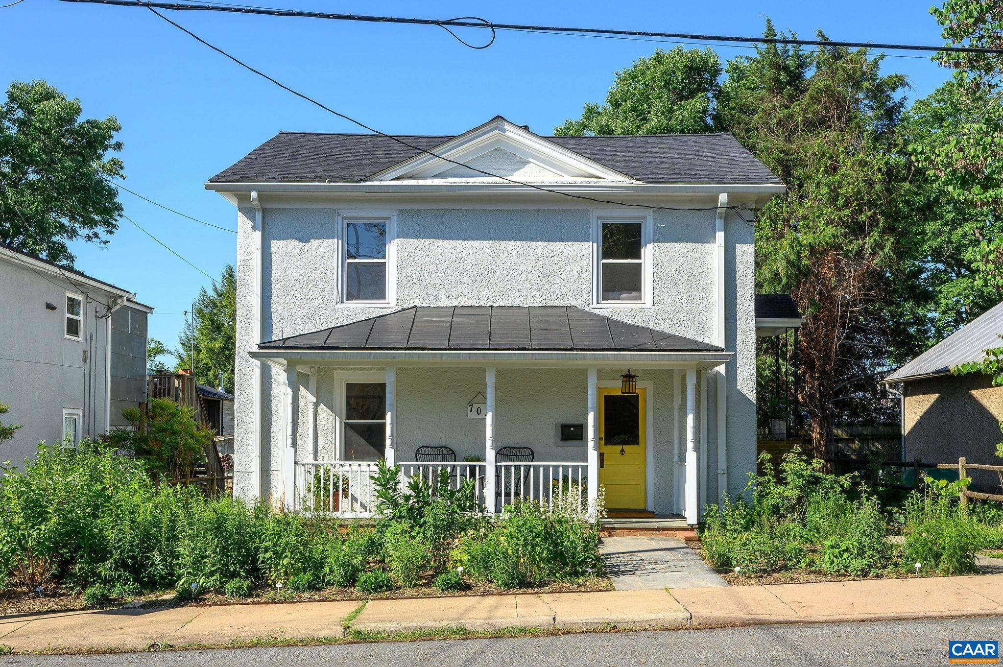 704 Blenheim Ave
