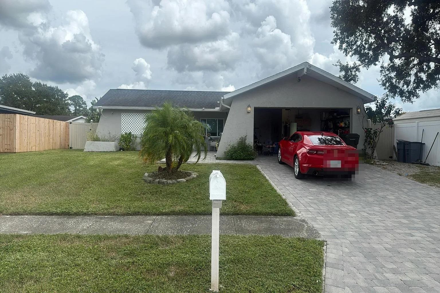 4153  Honolulu Drive , Other Florida, FL, 34241