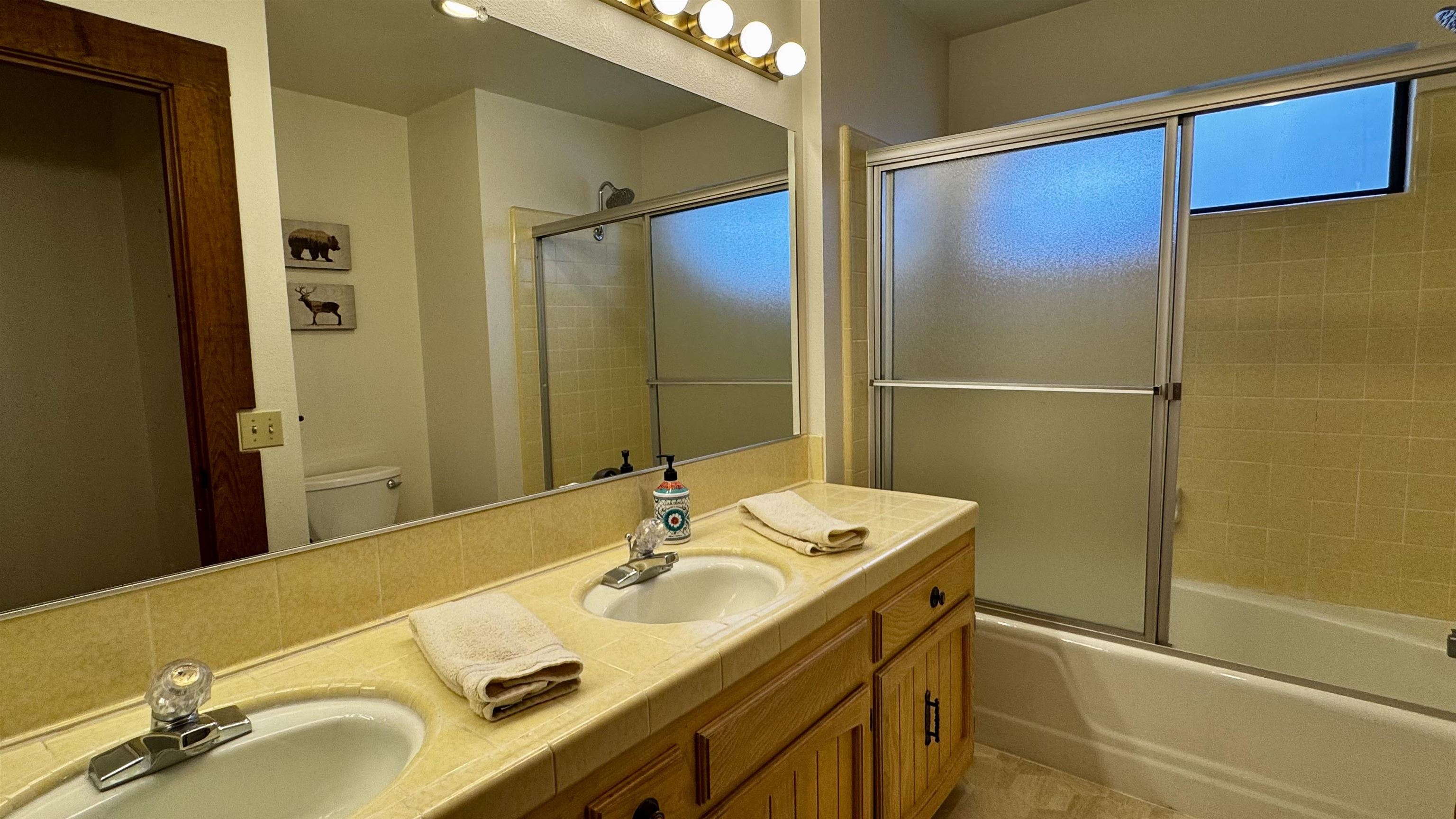 Property Photo 43