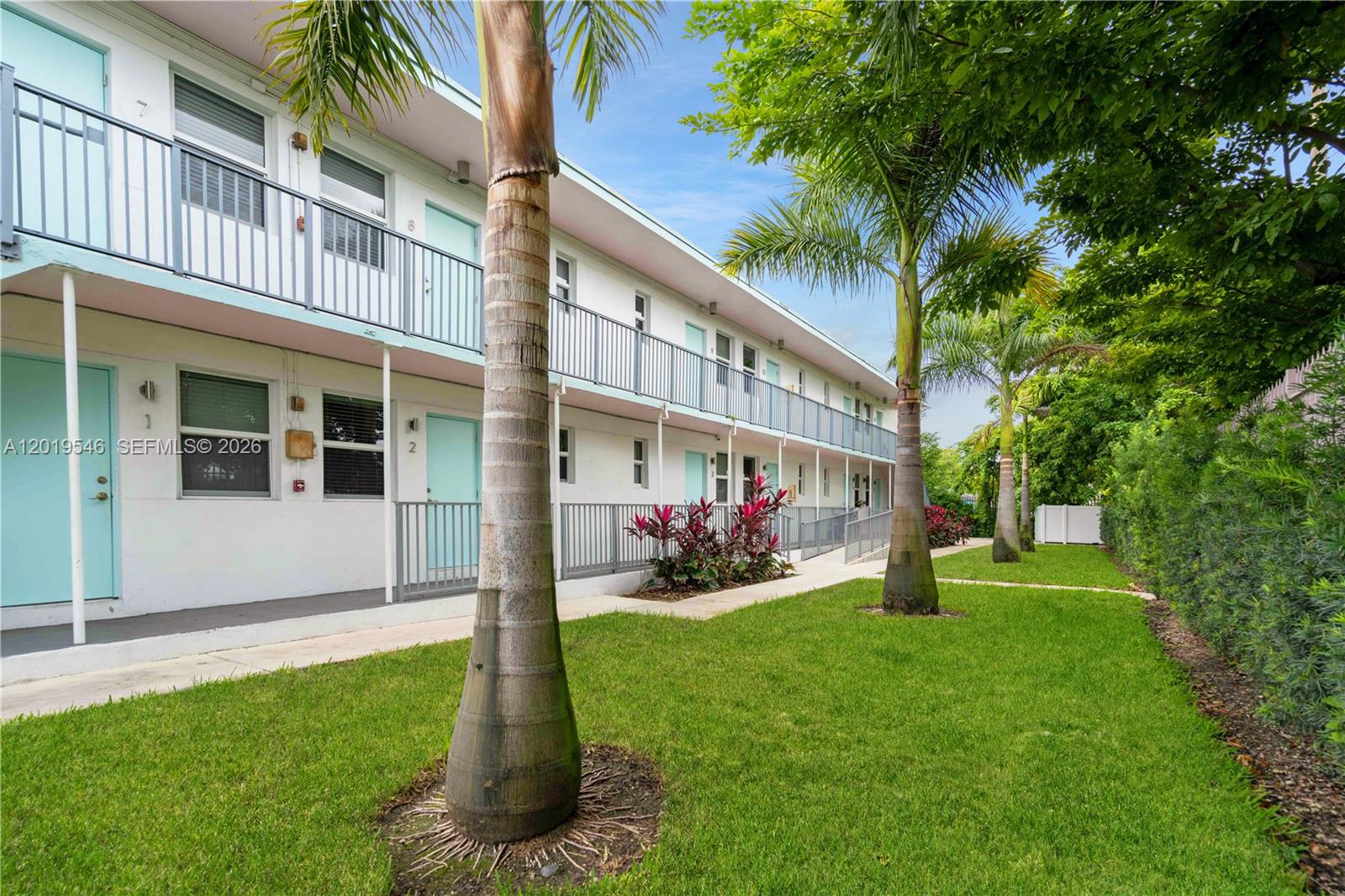 Property photo # 0