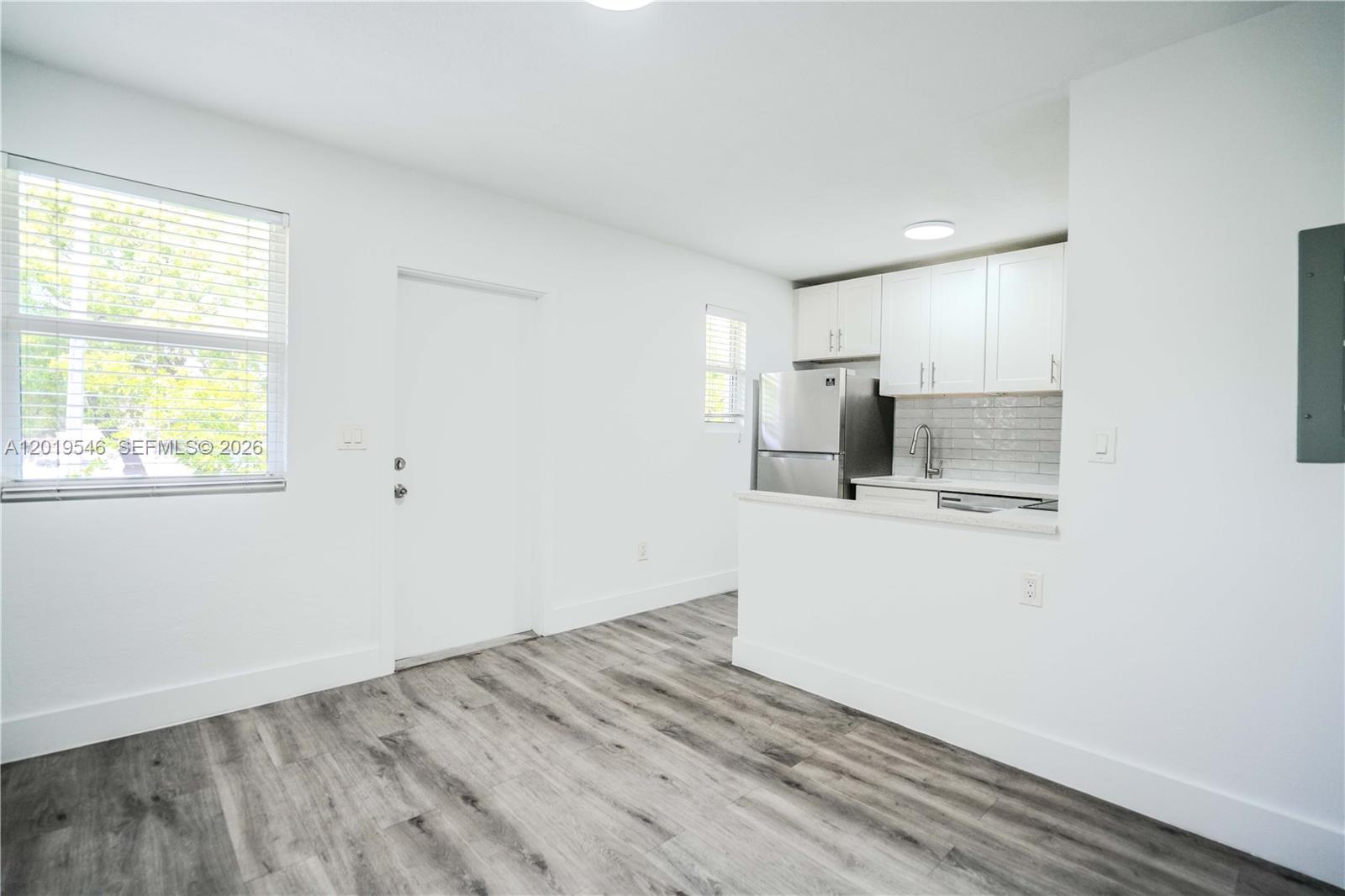 Property photo # 9