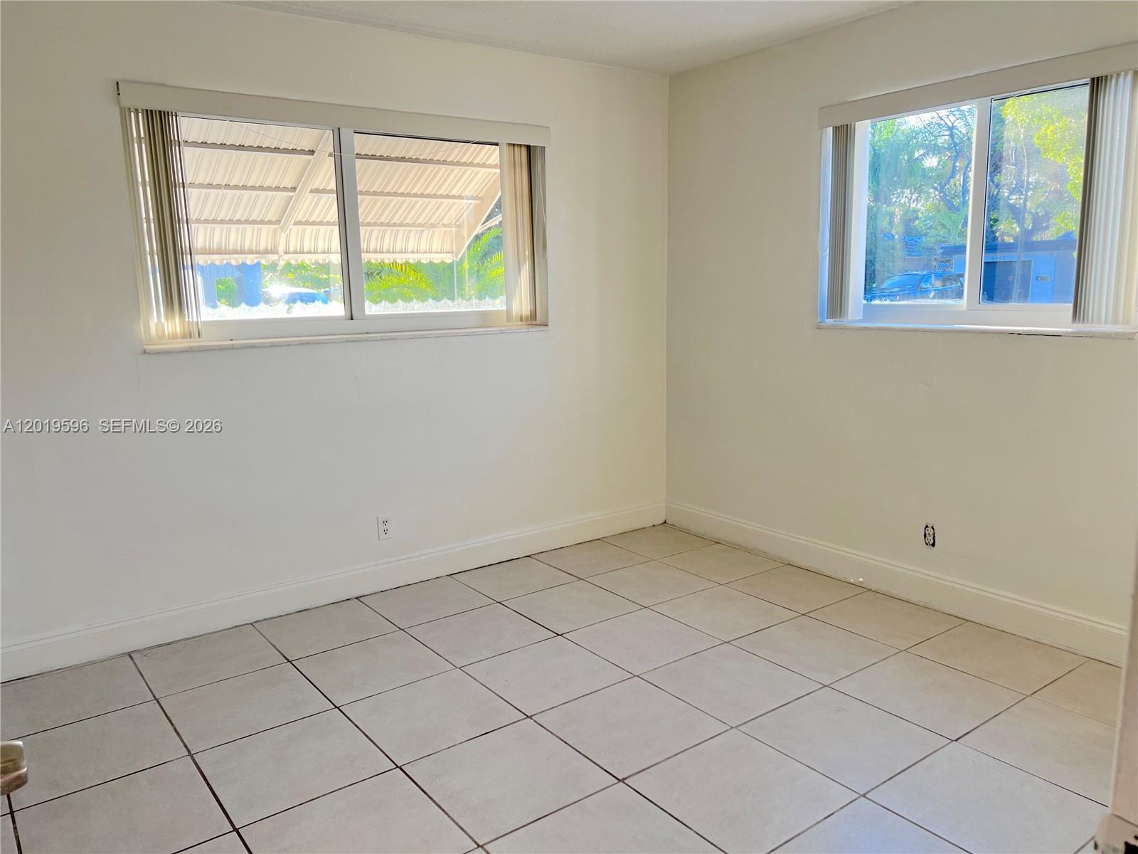 Property photo # 4