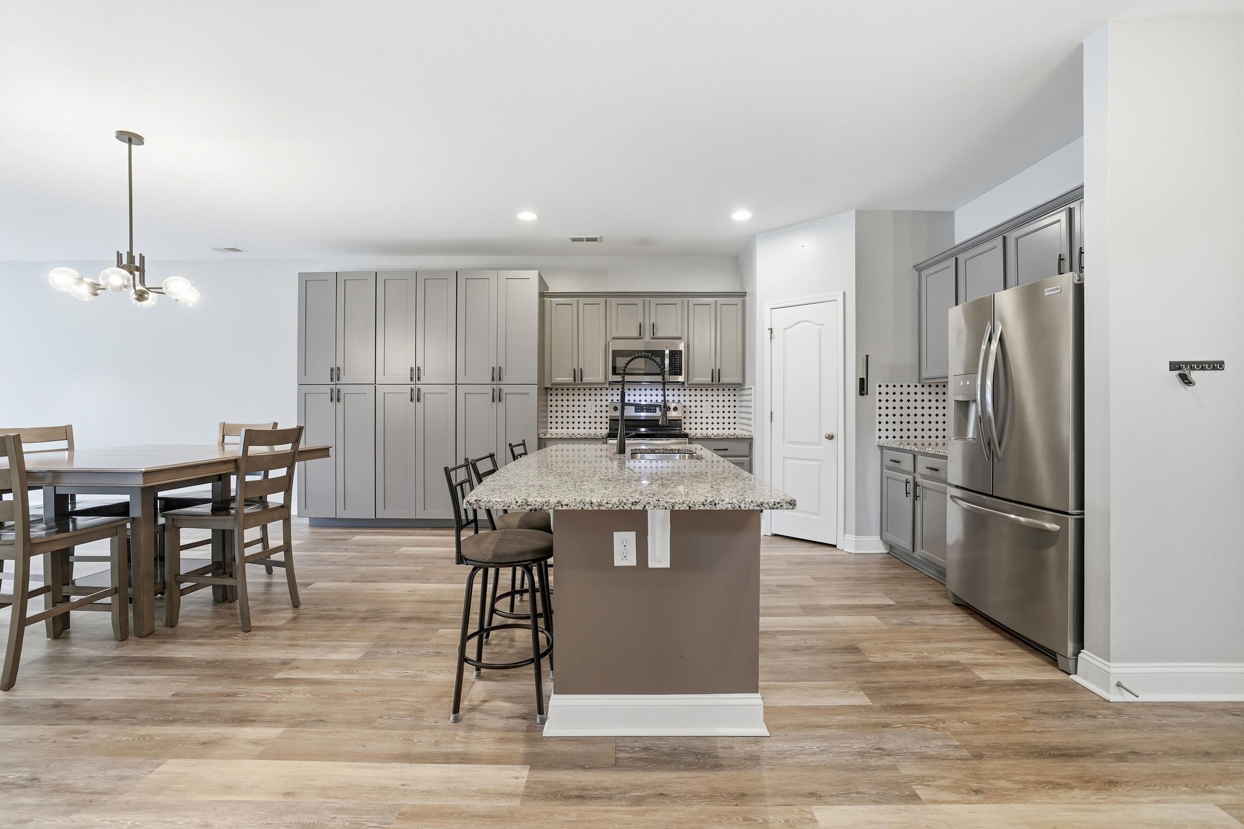 2612522 | Photo 8