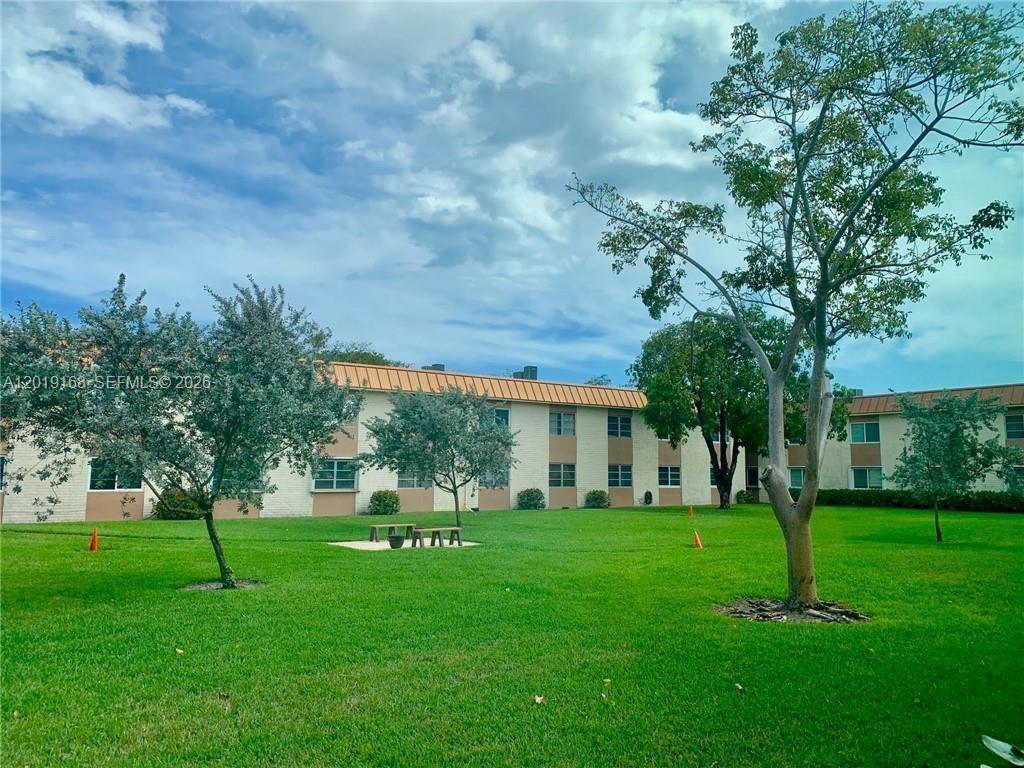 Property photo # 9