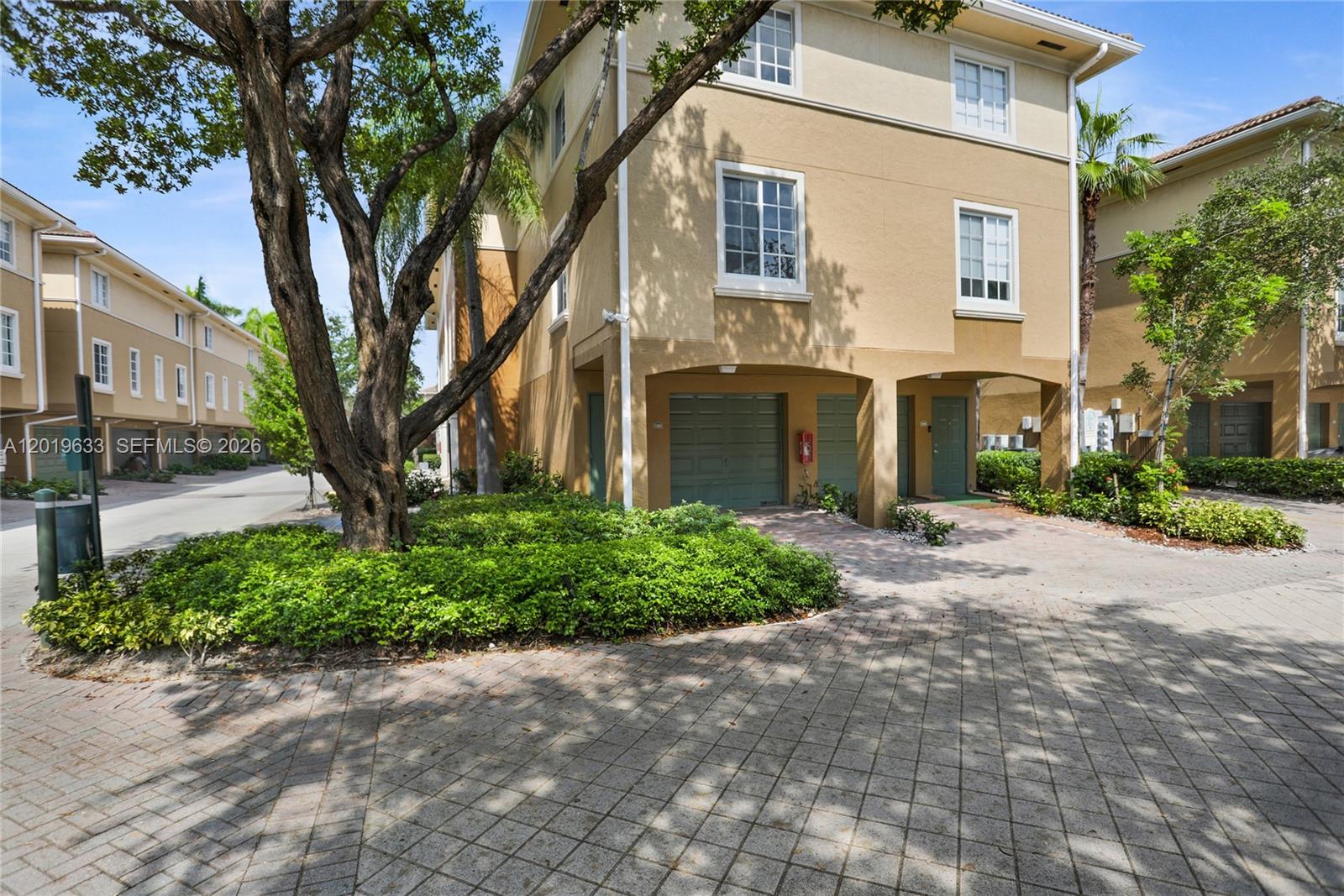 Property photo # 0