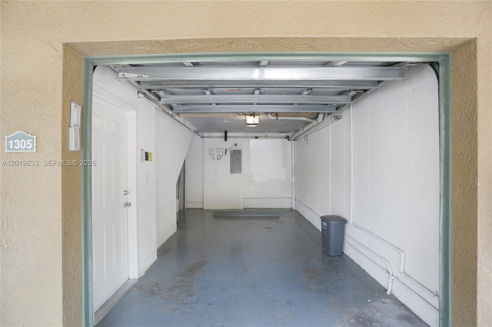 Property photo # 9