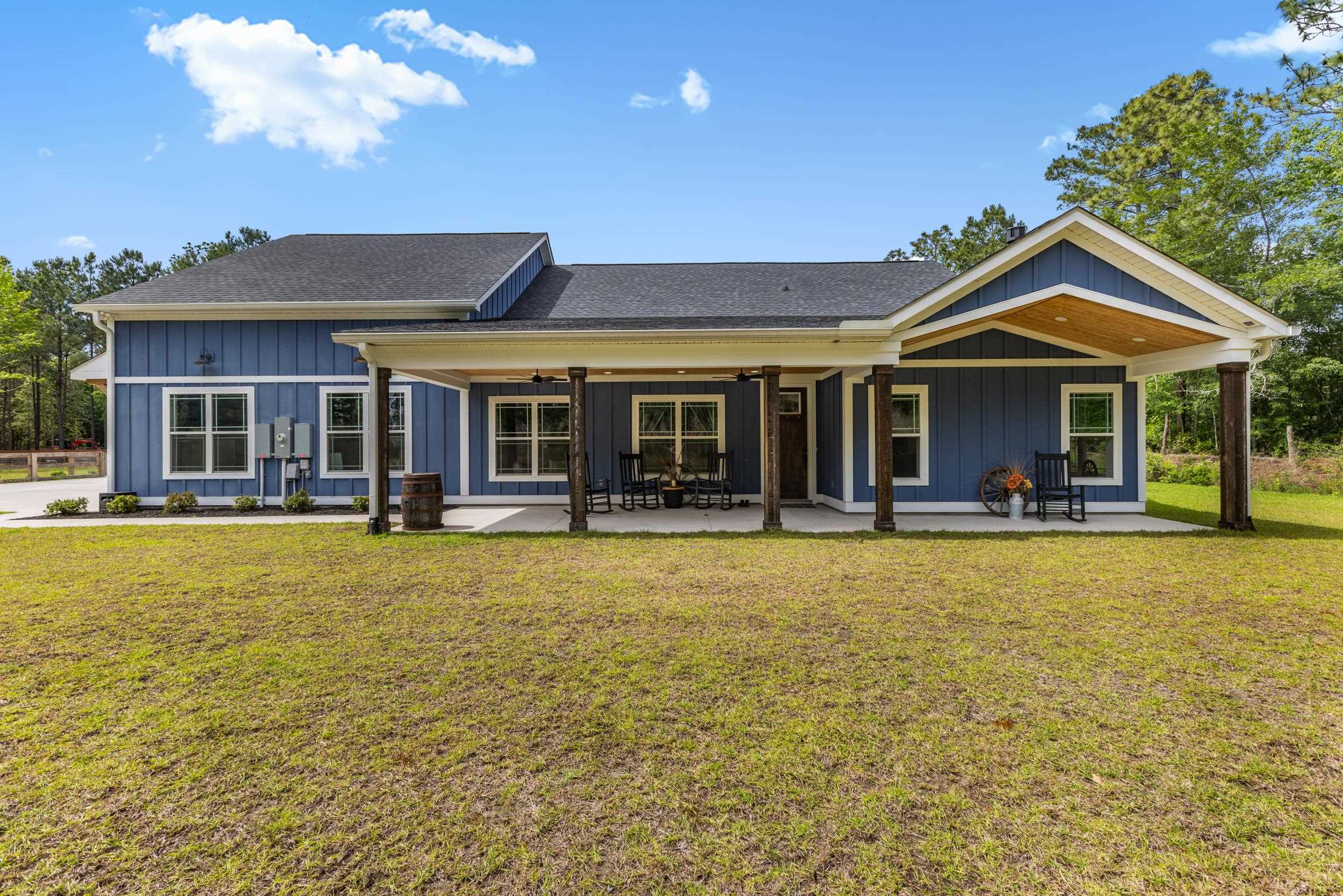 Photo 2 of Single family home for sale at 1945 Emery Rd, Loris, SC 29569 | MLS# 2612547 | Listing updated on 2026-09-17