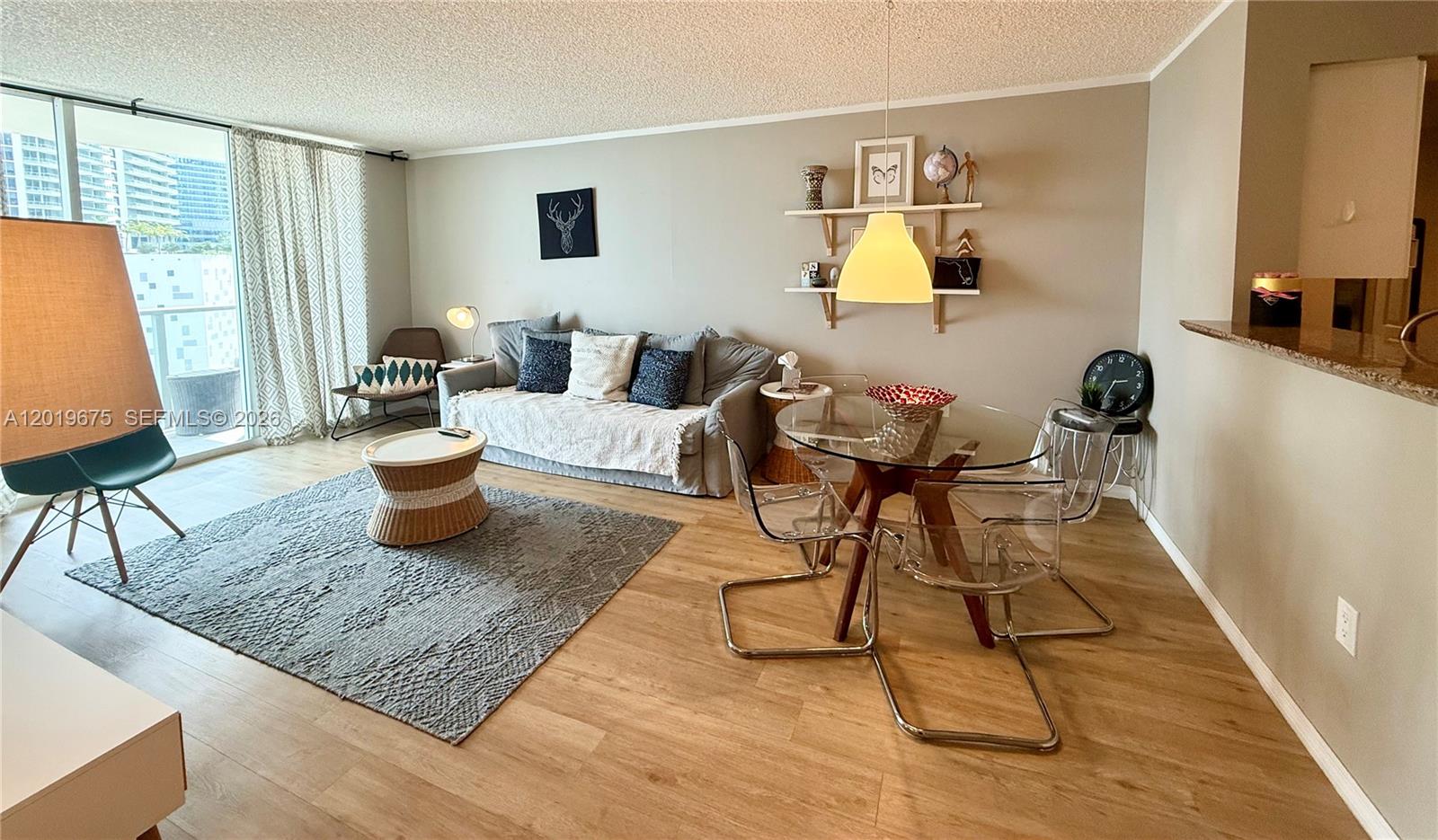 Property photo # 6