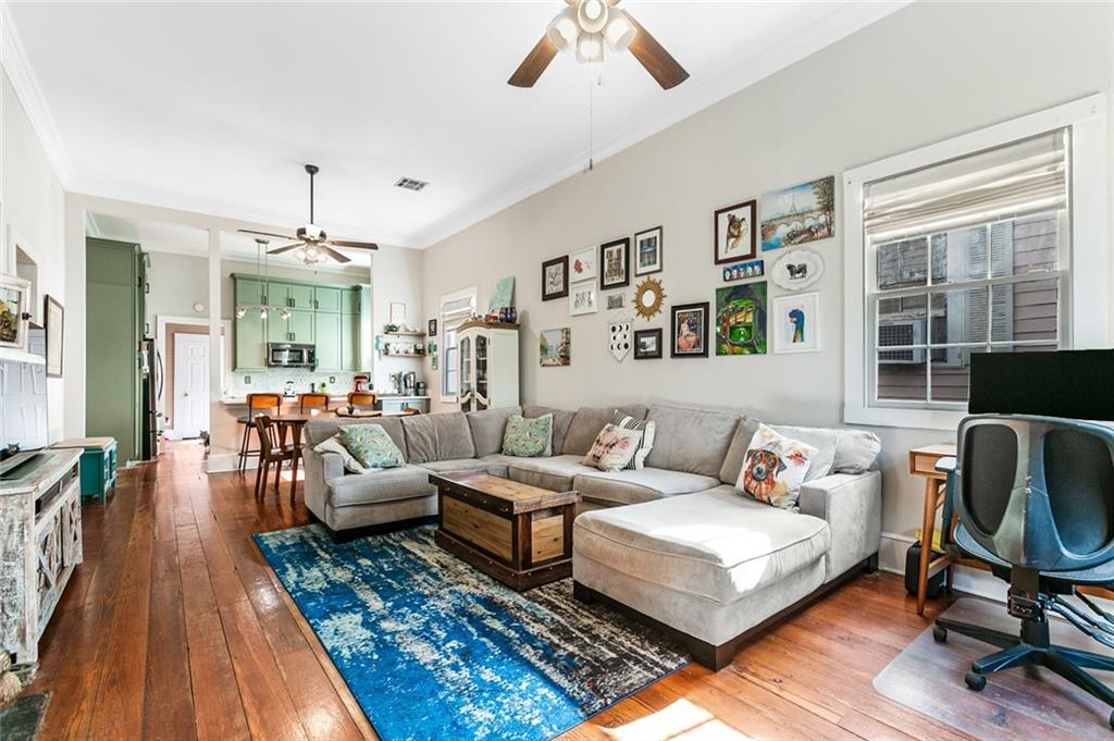 Homes for sale in New Orleans, LA | 933 Pleasant St, New Orleans, LA 70115 | MLS# 2558317