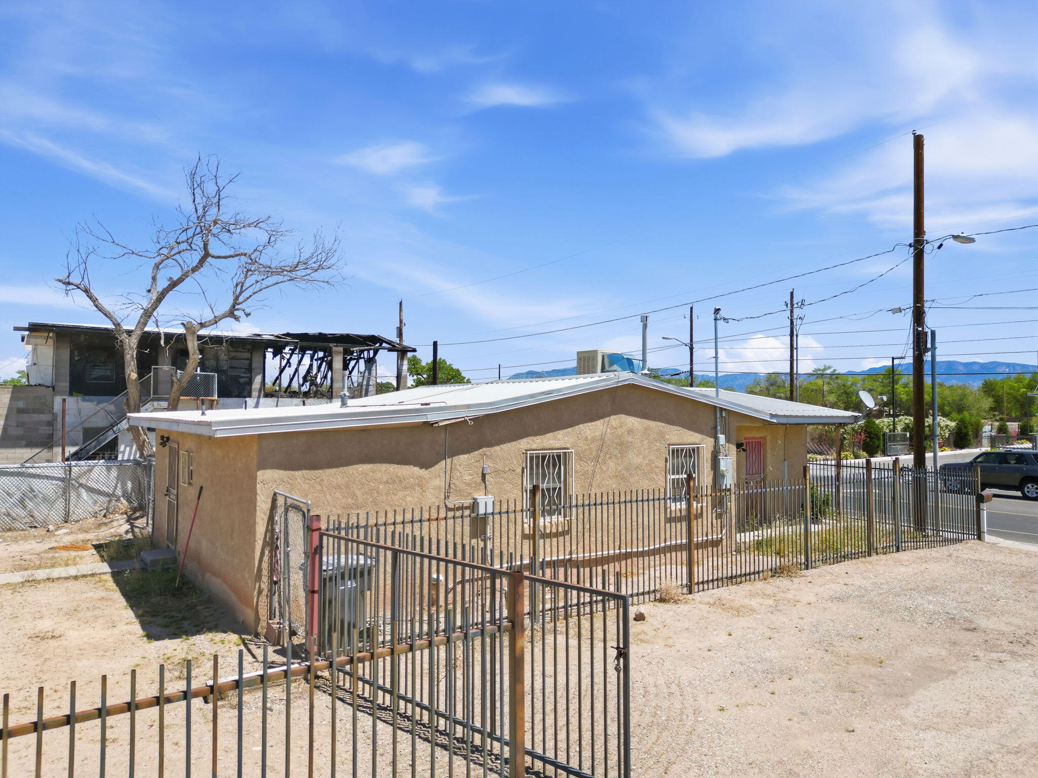 721 Isleta Boulevard SW, Albuquerque