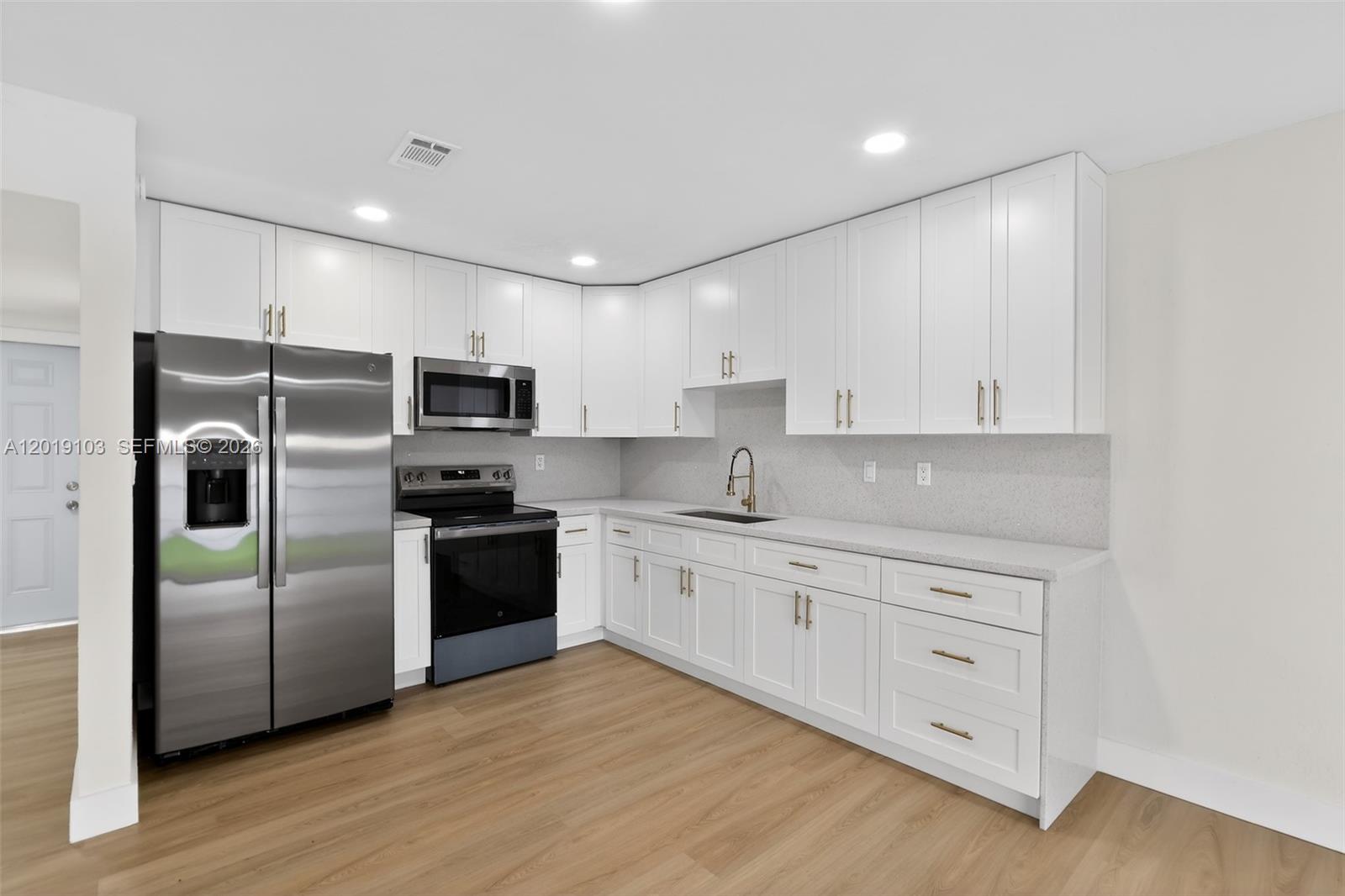 Property photo # 7