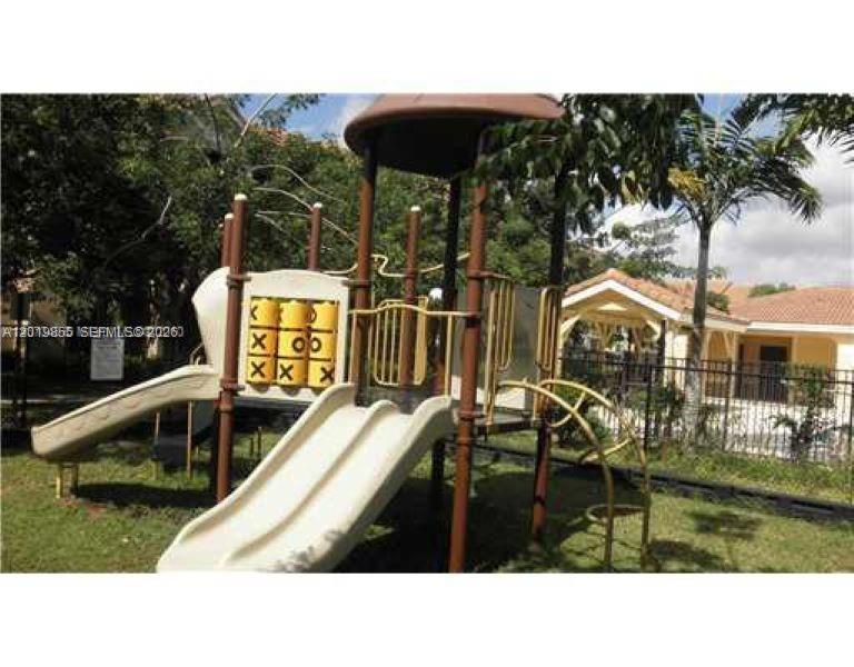 Property photo # 6