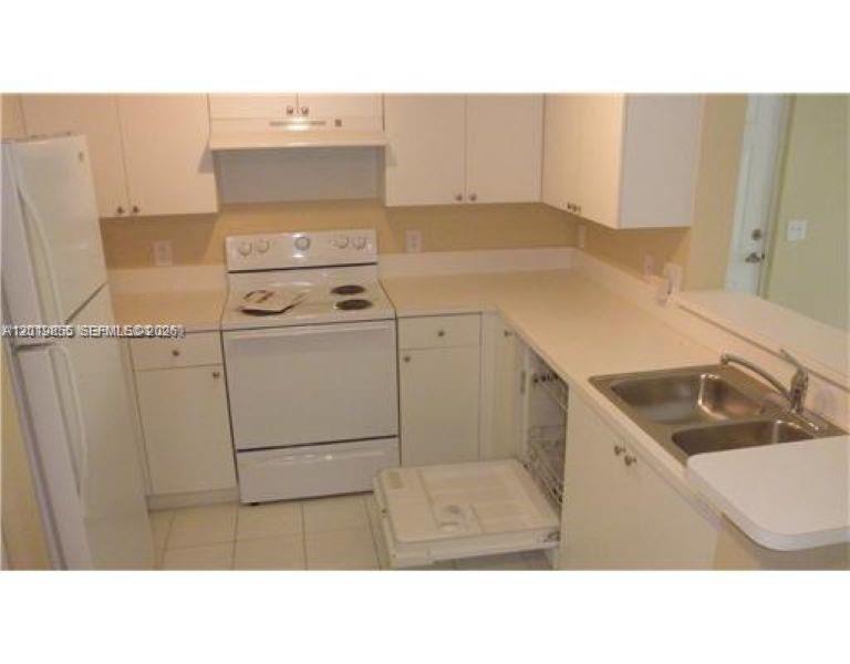 Property photo # 9