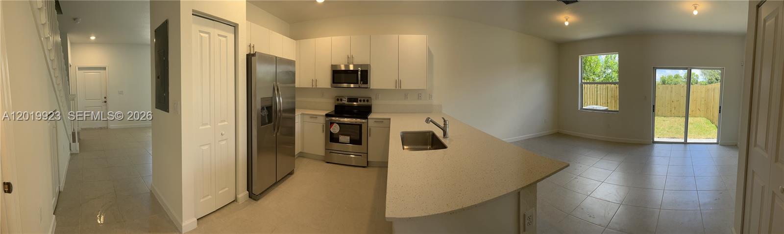 Property photo # 4