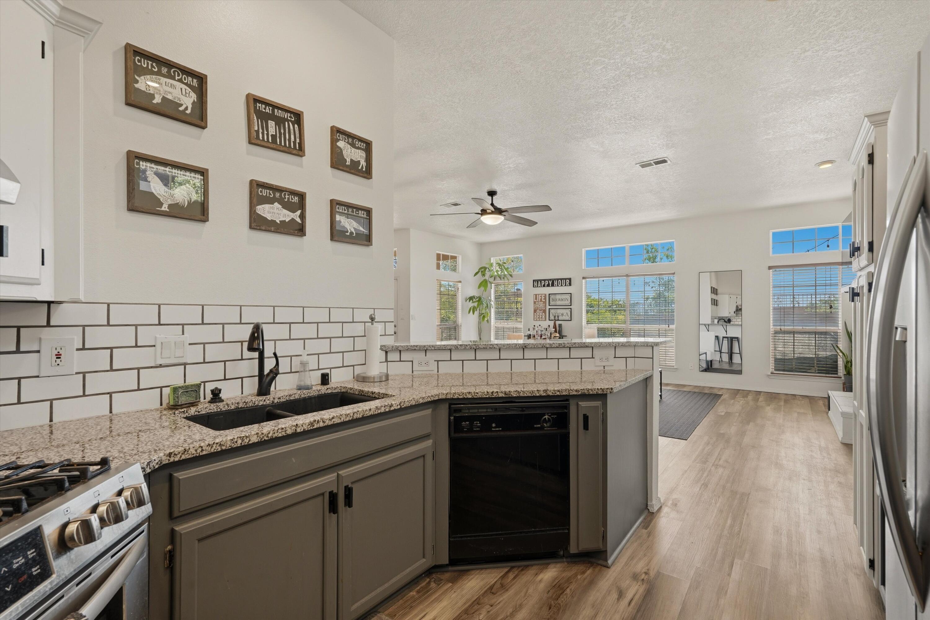 Homes for sale in Albuquerque, NM | 4300 Prairie Hill Pl Nw, Albuquerque, NM 87114 | MLS# 1103639