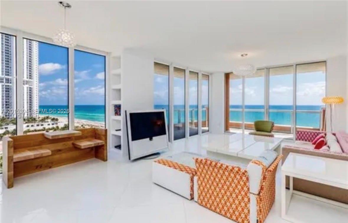 Condo for Sale in Sunny Isles Beach, FL