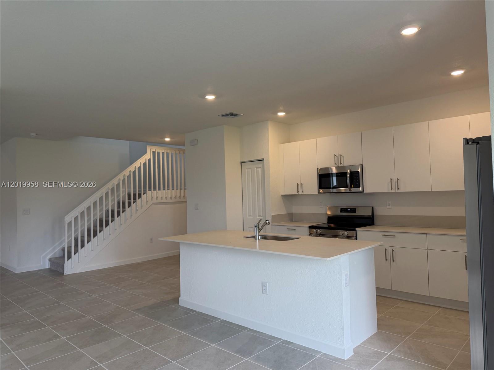 Property photo # 5