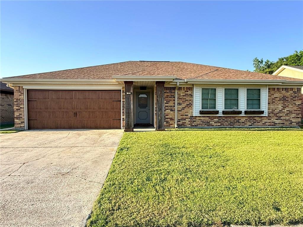 Photo 1 of Single family home for sale at 2636 Pin Oak Dr, Marrero, LA 70072 | MLS# 2557624 | Listing updated on 2026-09-09
