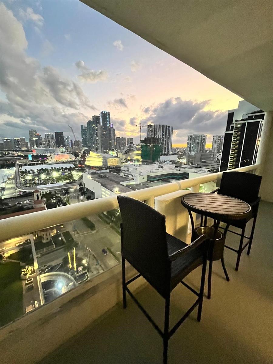 Venetia Condo