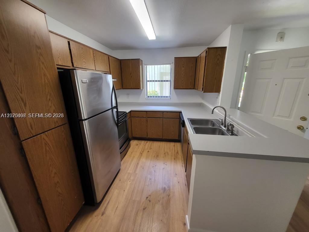 Property photo # 8