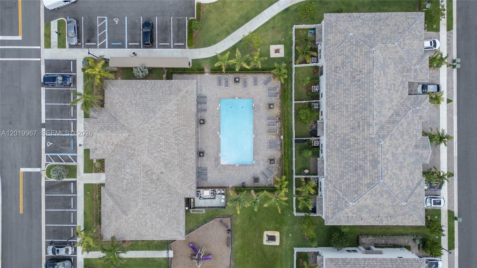 Property photo # 9