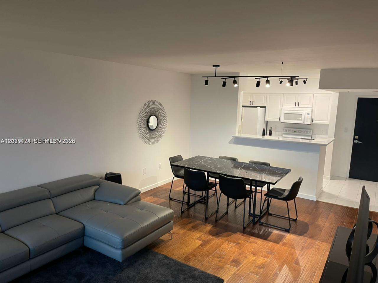 Property photo # 2